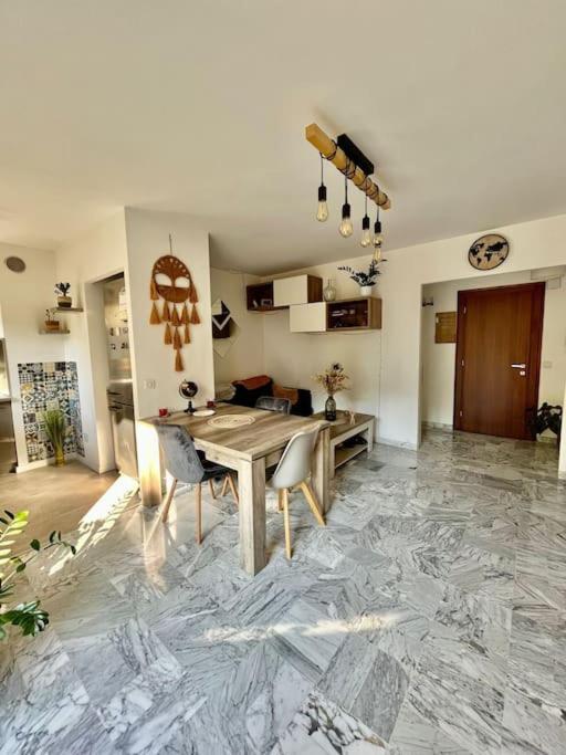 Beau 2 Pieces,Terrasse, Parking Menton Centre Apartman Kültér fotó