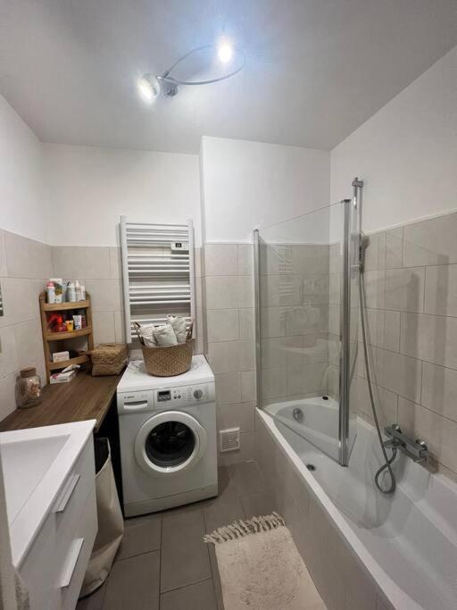 Beau 2 Pieces,Terrasse, Parking Menton Centre Apartman Kültér fotó